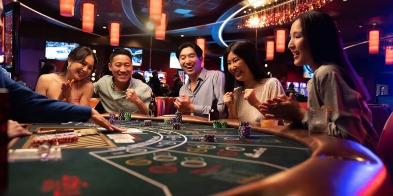 Hoạt động spam hàng loạt, đánh vào lòng tham